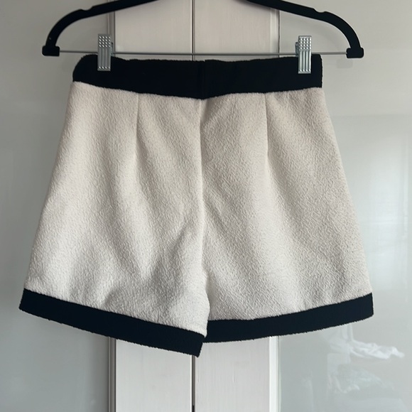 Tweed Shorts - Picture 2 of 3